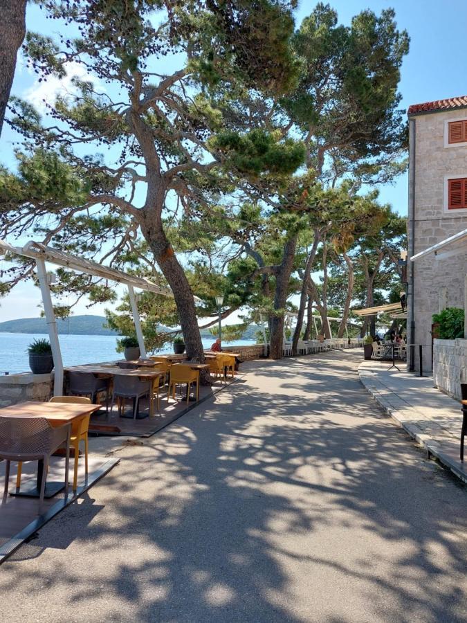 Apartment Pomirenja Korcula Town Exterior photo