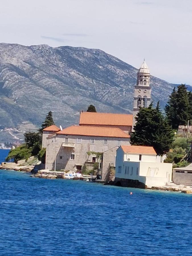 Apartment Pomirenja Korcula Town Exterior photo